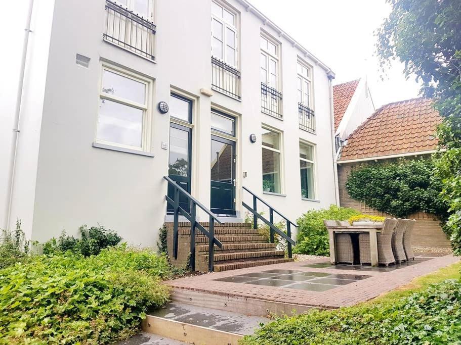 In The Old City Centre Of Edam, Unique Apartment. Buitenkant foto